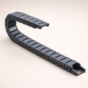 Гибкий кабельный канал пластиковый 22*80 мм R60 мм в наличии в Новосибирске